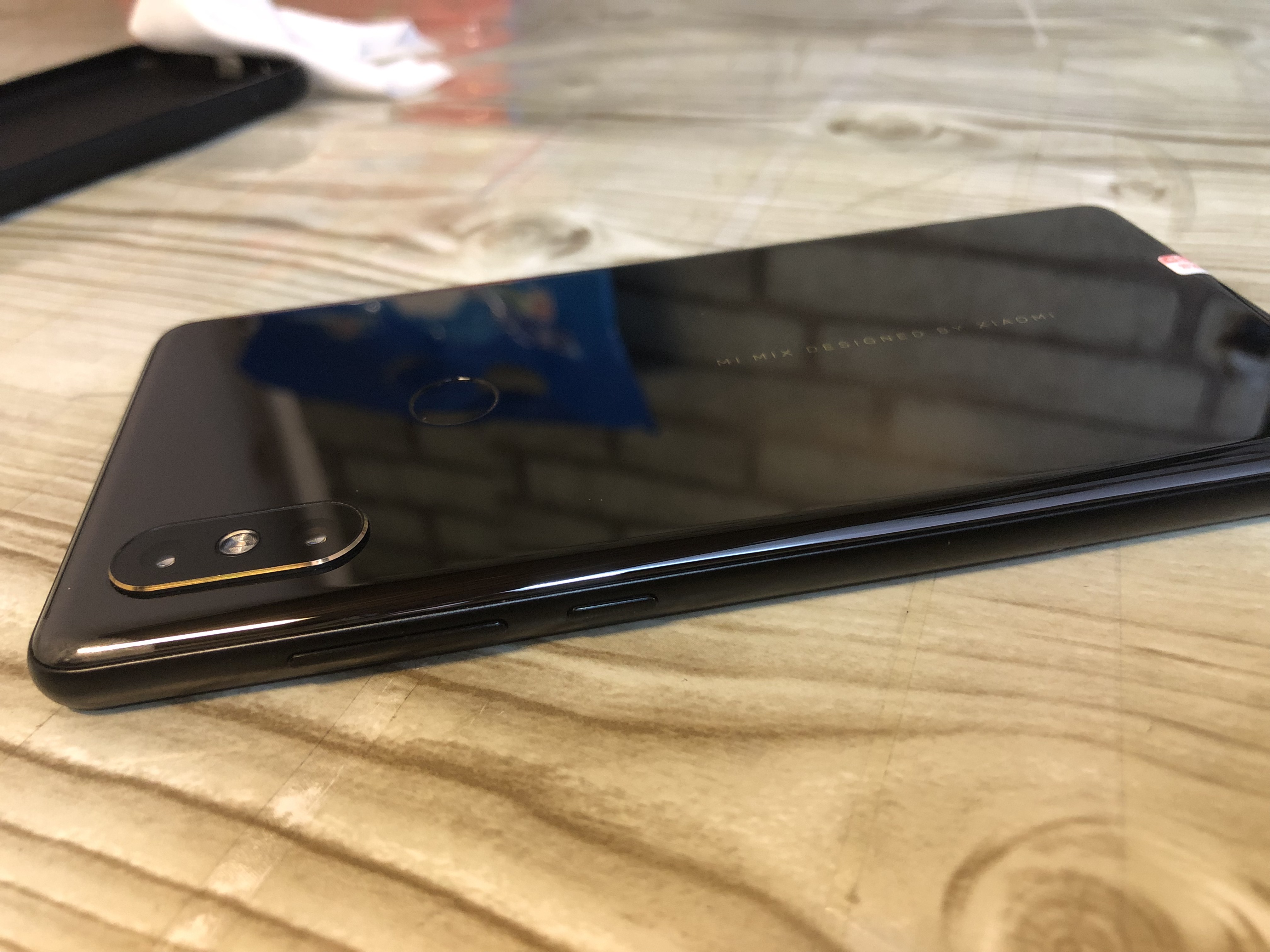 小米mix2s官网掉价,买二手的小米mix2s