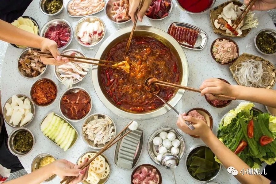 推荐！10家适合亲朋好友组团拔草的餐厅！