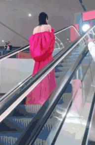 一周造型不重样,一周穿搭封面设计横屏