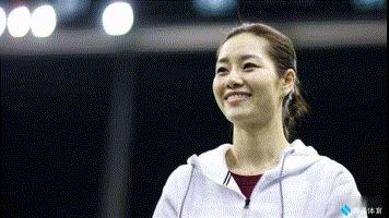 为郎平义举点赞,敬佩中国女排完整视频