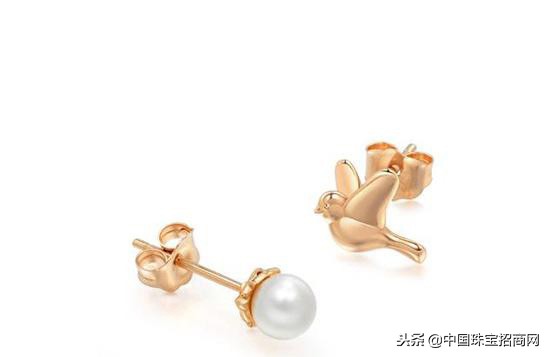 周生生携光而来,周生生筑梦之蝶