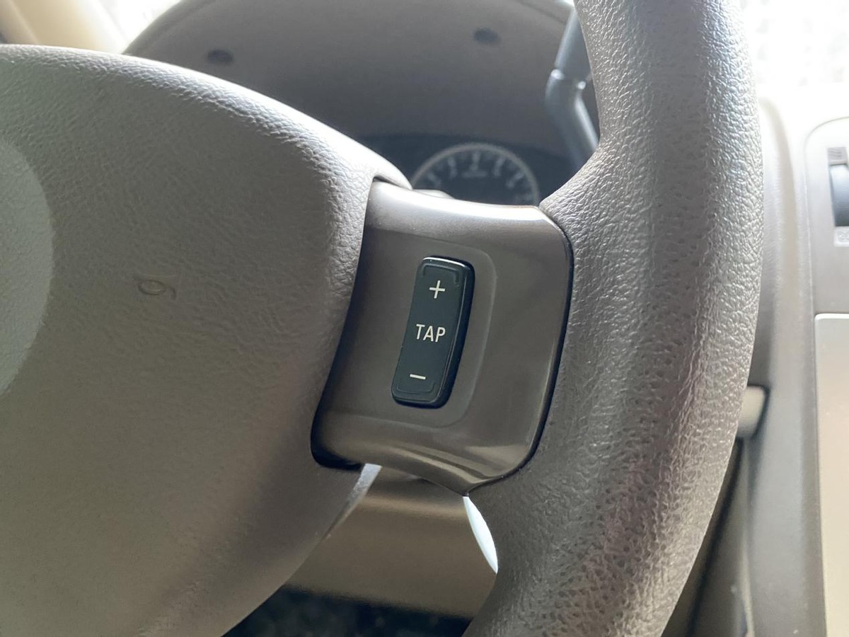 跟别克gl8很像的商务车,最新款别克gl8的性能和评价