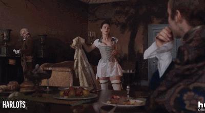 争喝茶、争才华，英伦贵妇之间有怎样的暗流涌动？|张小玉