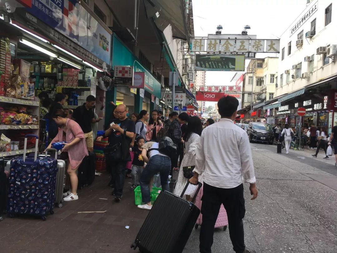 央视曝光海外代购假货,海外代购假货曝光案例