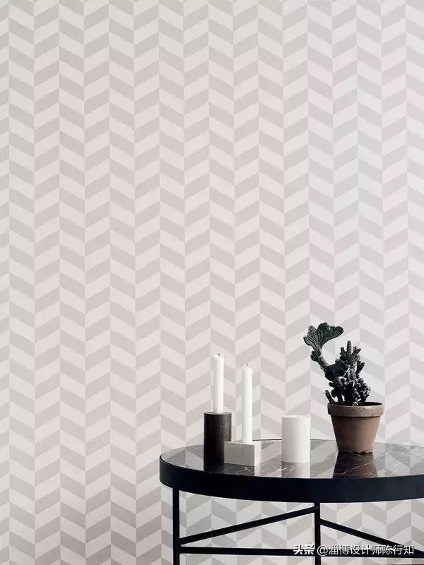 壁纸和壁布哪个更环保,装修墙面贴壁纸合适吗