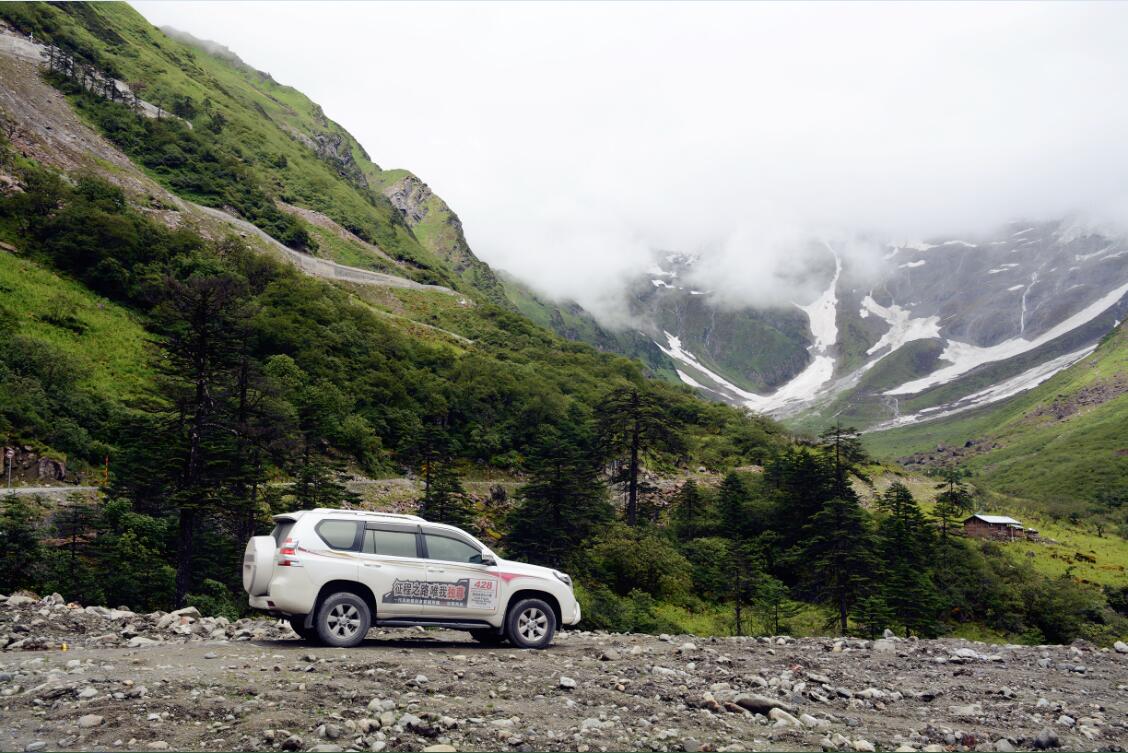 成都租普拉多自驾进藏费用,成都租普拉多最佳路线