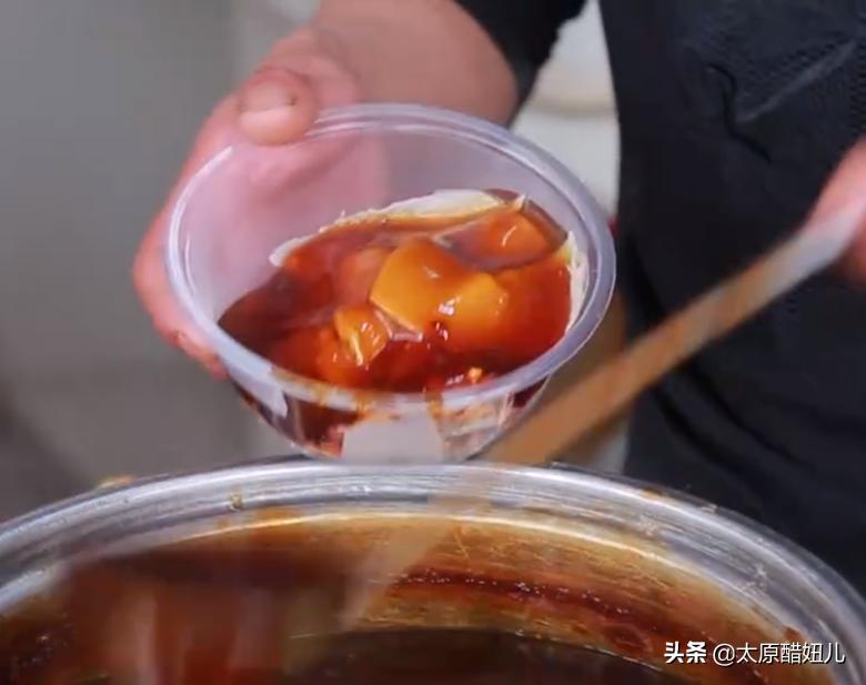 山西辣汁豆腐脑,山西碗团辣椒油