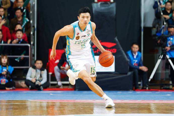 李楠面临三大考验男篮若调整阵容CBA神射手能否获青睐？