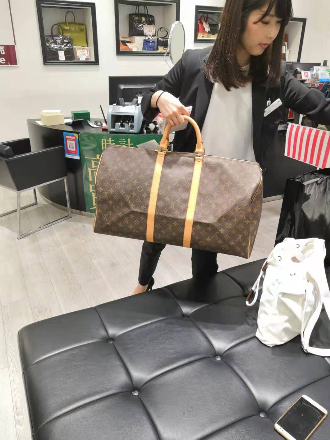 大阪最大的中古店在哪里,日本大阪哪个lv店便宜