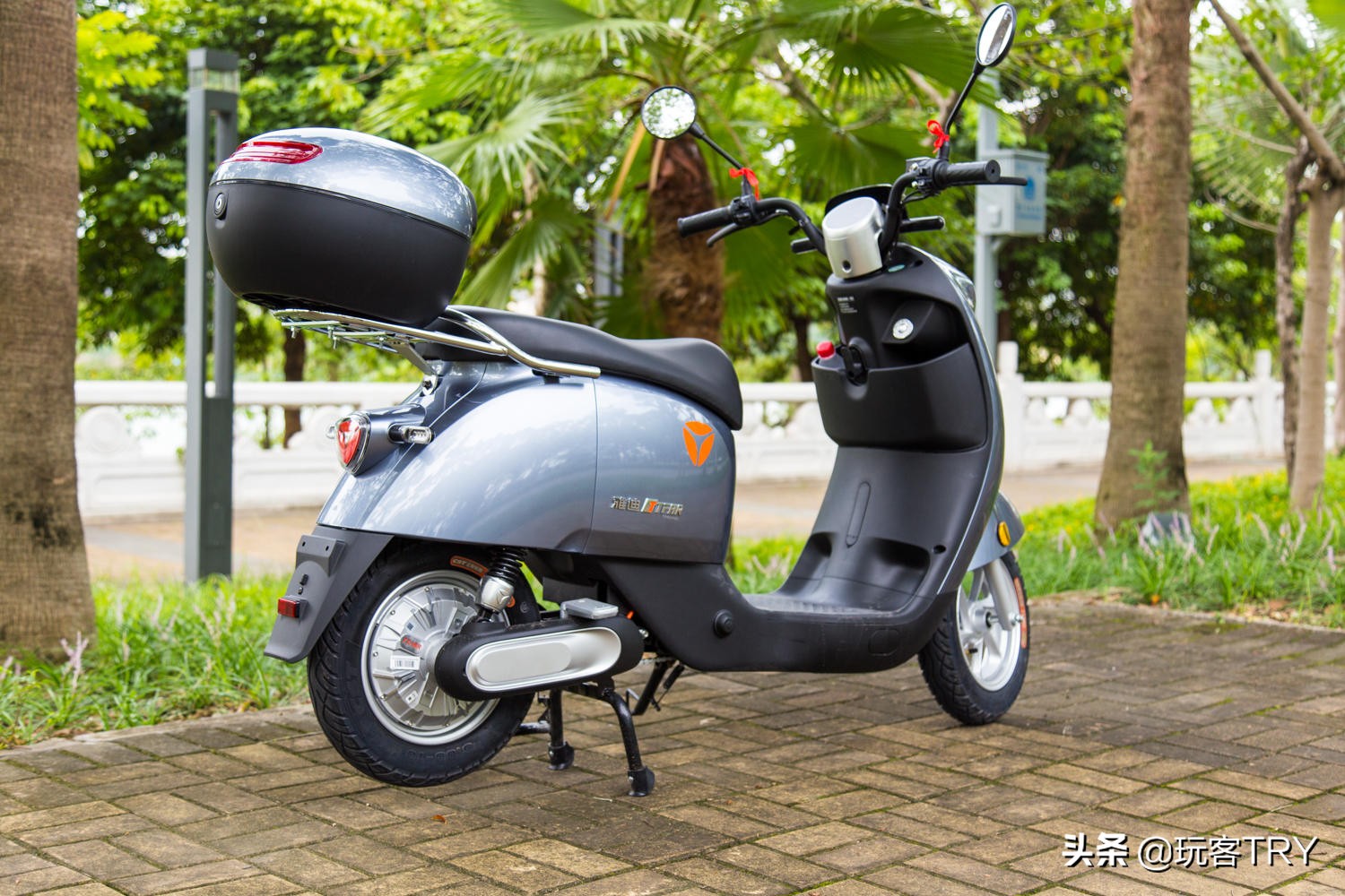 预算3000跑100km的雅迪,预算1000多电动车百公里续航