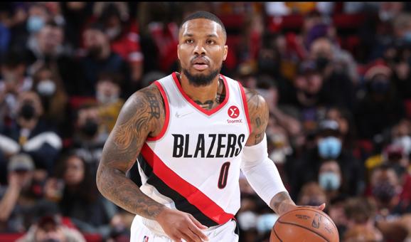 湖人4换1抢利拉德,辣眼睛打篮球