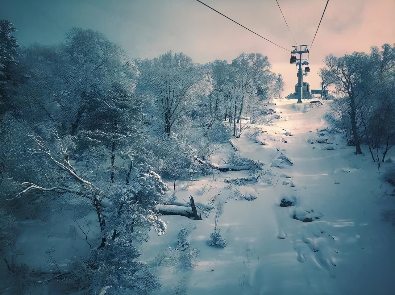 国内最佳八大滑雪胜地,国内10大滑雪胜地