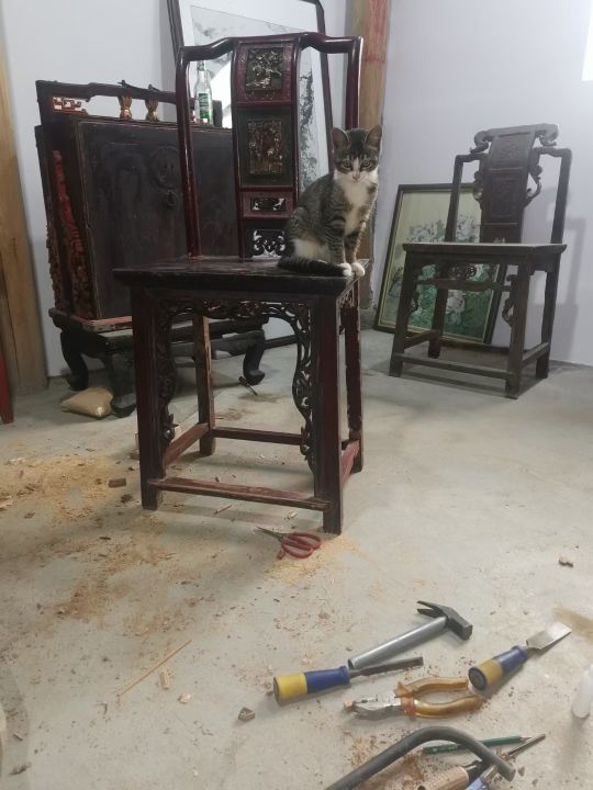 藤编椅子坏了怎么修复,自己修复真皮椅