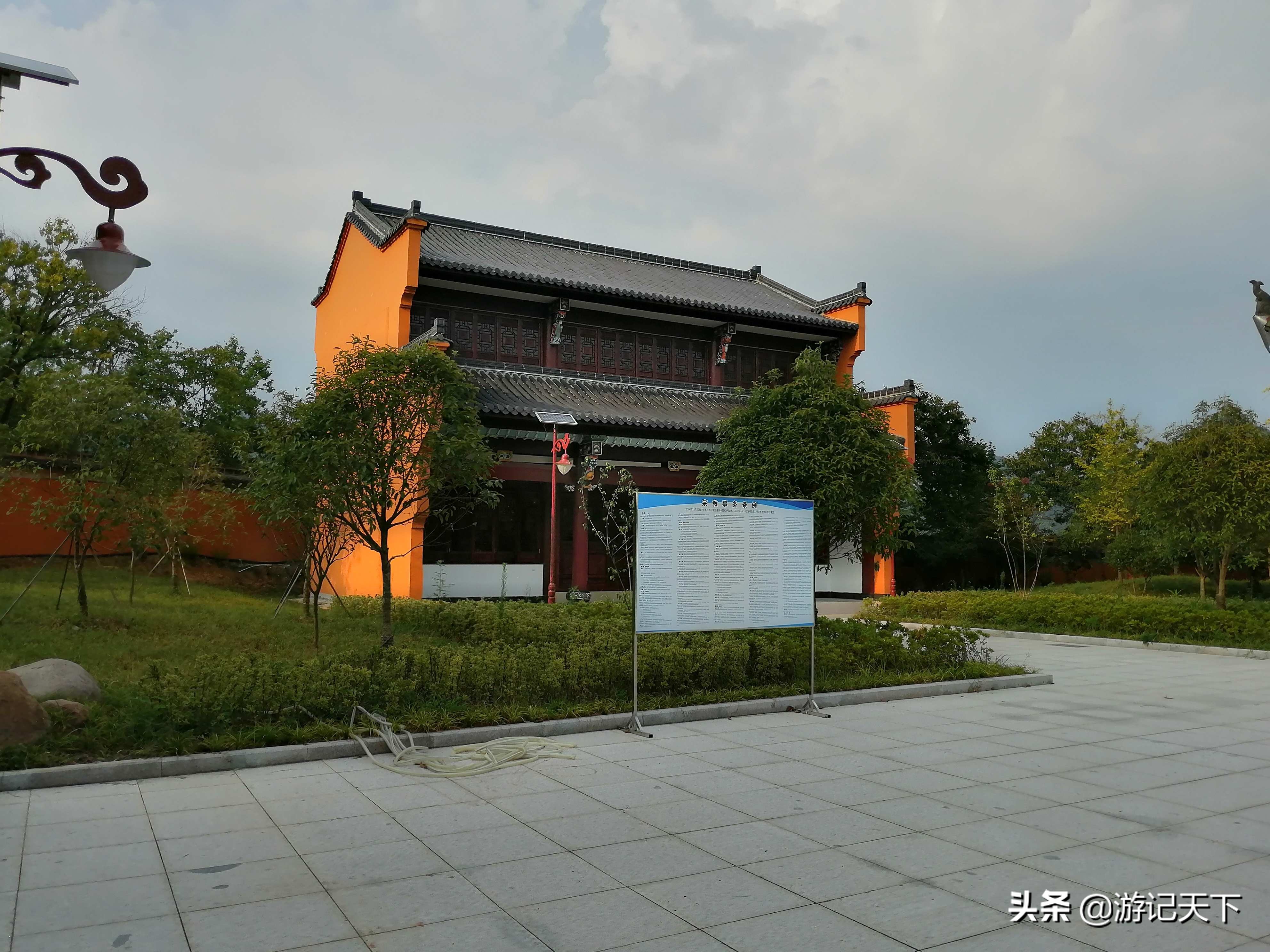 龙川新龙川,龙川东至龙川西