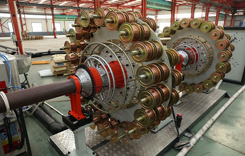 pe钢丝网骨架塑料复合管施工工艺,钢丝网pe管与钢骨架pe管一样吗