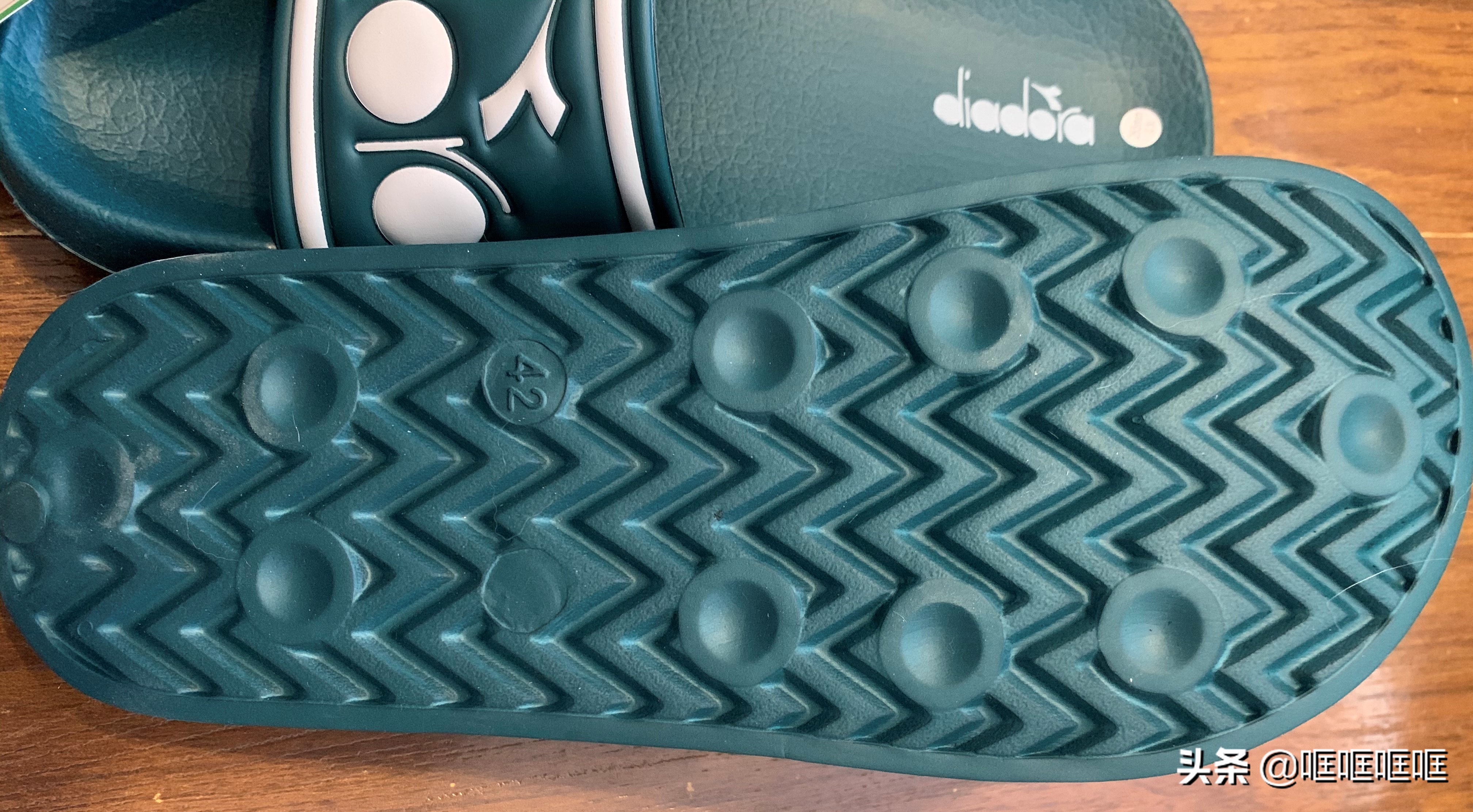 100块买了双有情怀的拖鞋，连我妈都说好