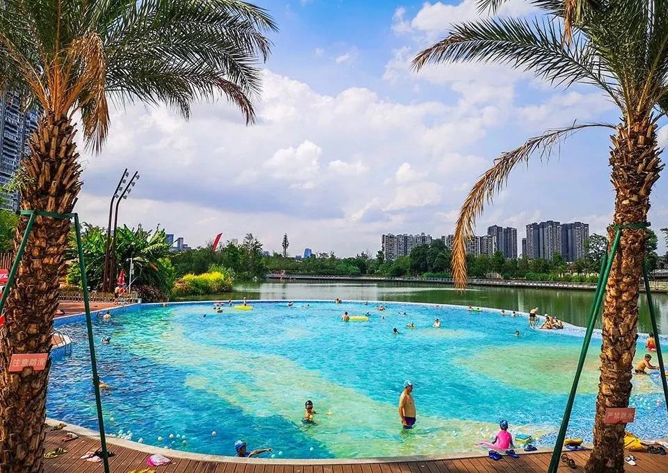 江滩嘉年华时间,沙滩公园足球比赛