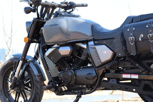 吕忍说车抖音完整版,龙嘉v霸改装硬汉