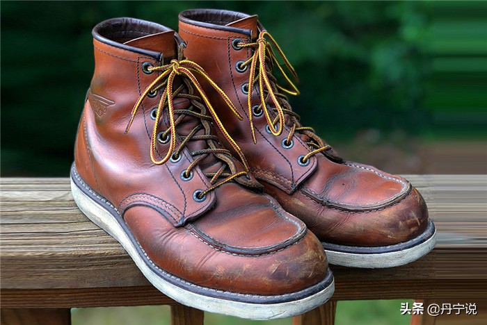 买了一双新皮鞋或Redwing工装靴后，你需要注意什么呢？