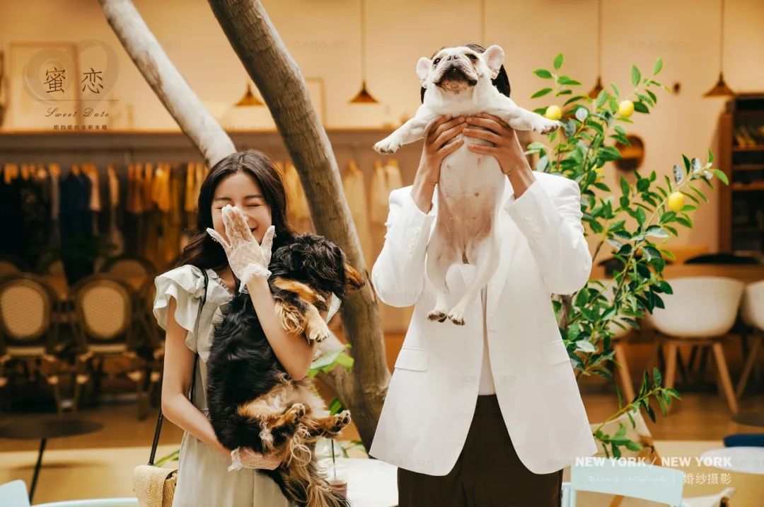 复古婚纱照民国风街拍,胶片感婚纱照推荐