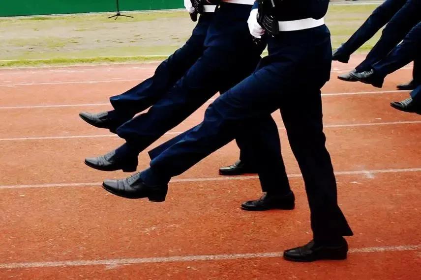 4月1日起，一身国货潮牌“浪花白”PLA服装等你来试穿