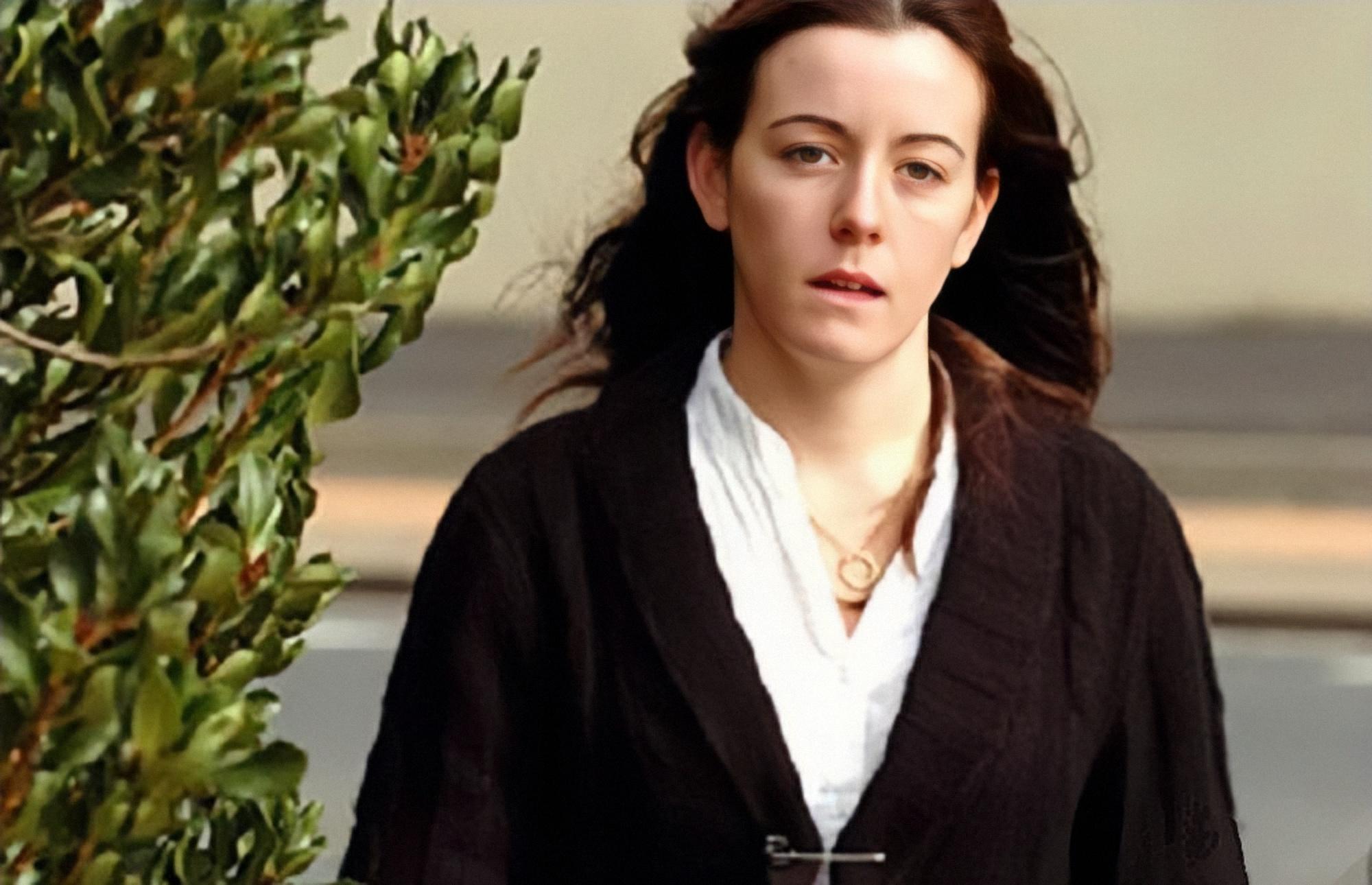 1998年，澳洲14岁女孩在学校门口失踪，5年后突然现身，结局温馨