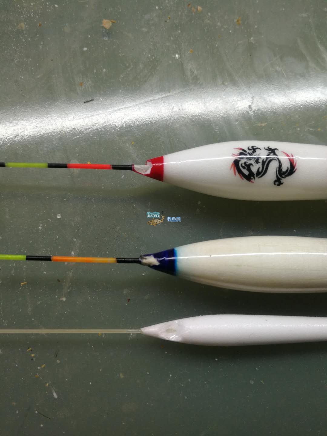 纳米浮漂漂身开裂修复视频,孔雀与浮漂开裂怎么处理