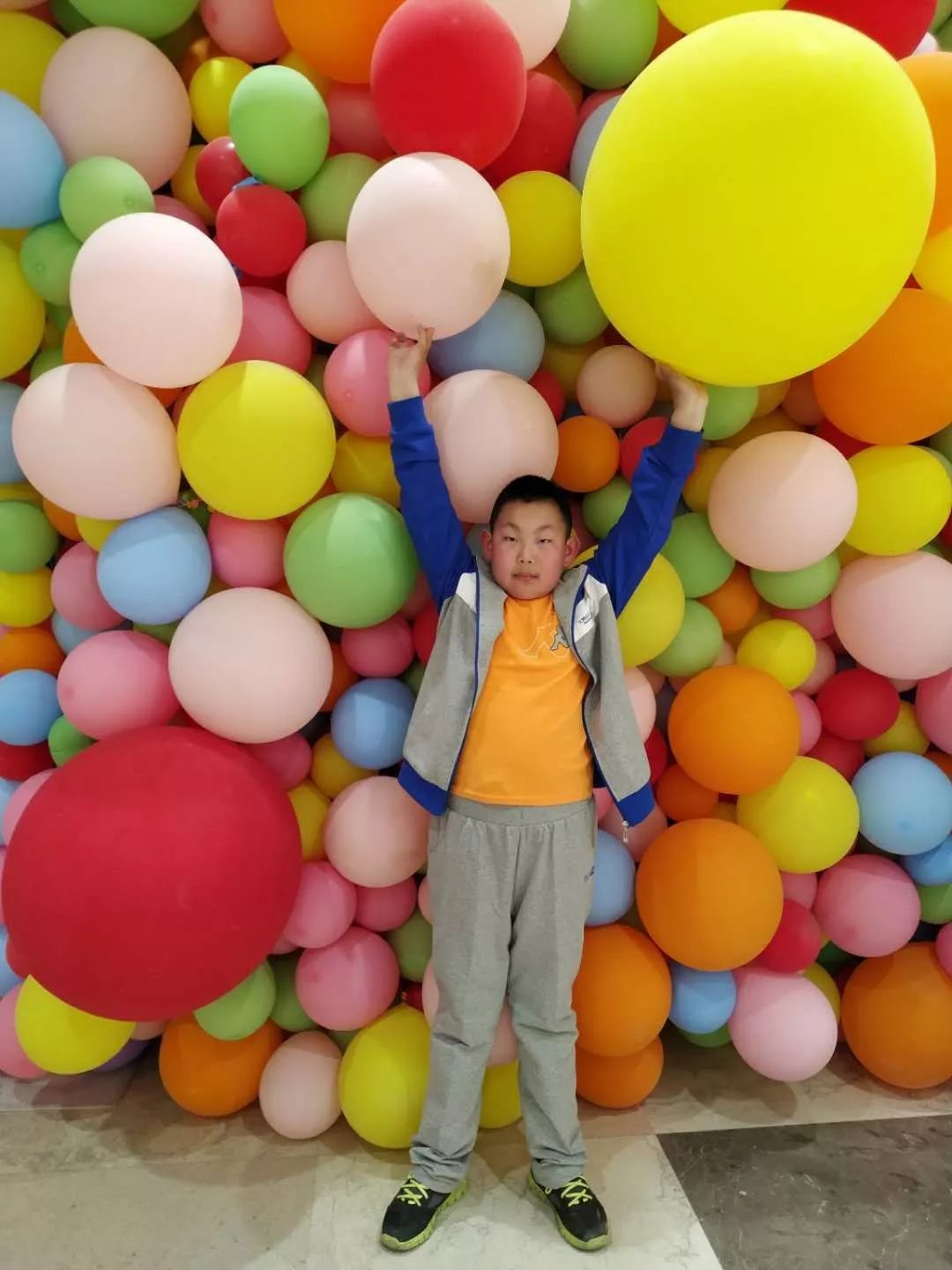 儿童主播何家睦：《青春》作者‖席慕蓉指导老师‖孔凡美