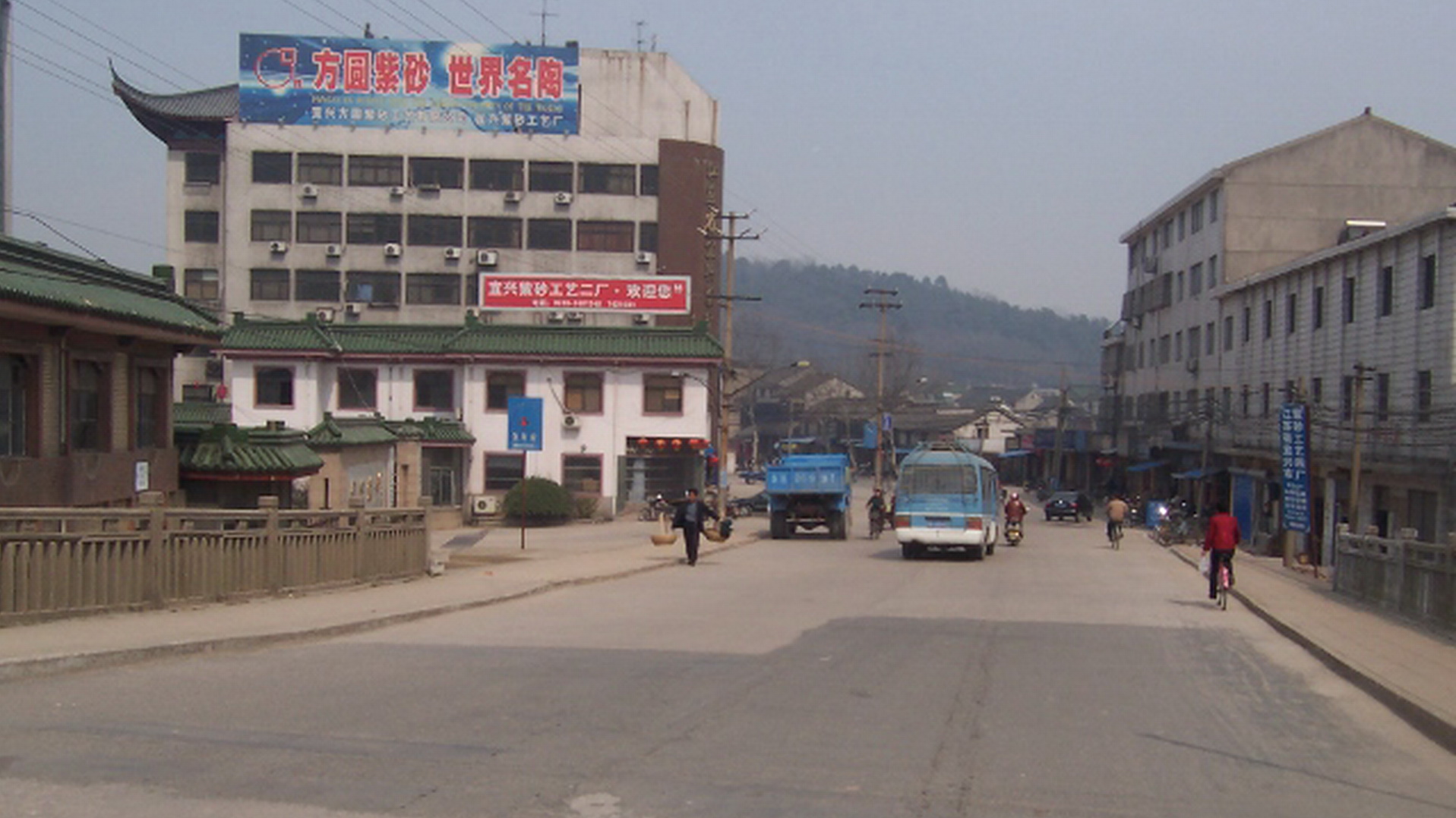 最红的紫砂泥料,紫砂一厂红泥与二厂红泥的区别