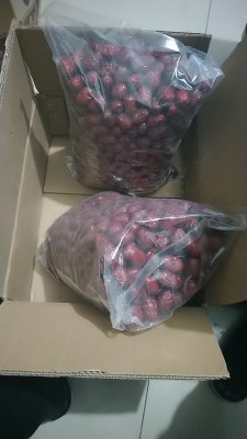 红枣肉厚核小的和田大枣,红枣皮薄肉厚核小入口清甜