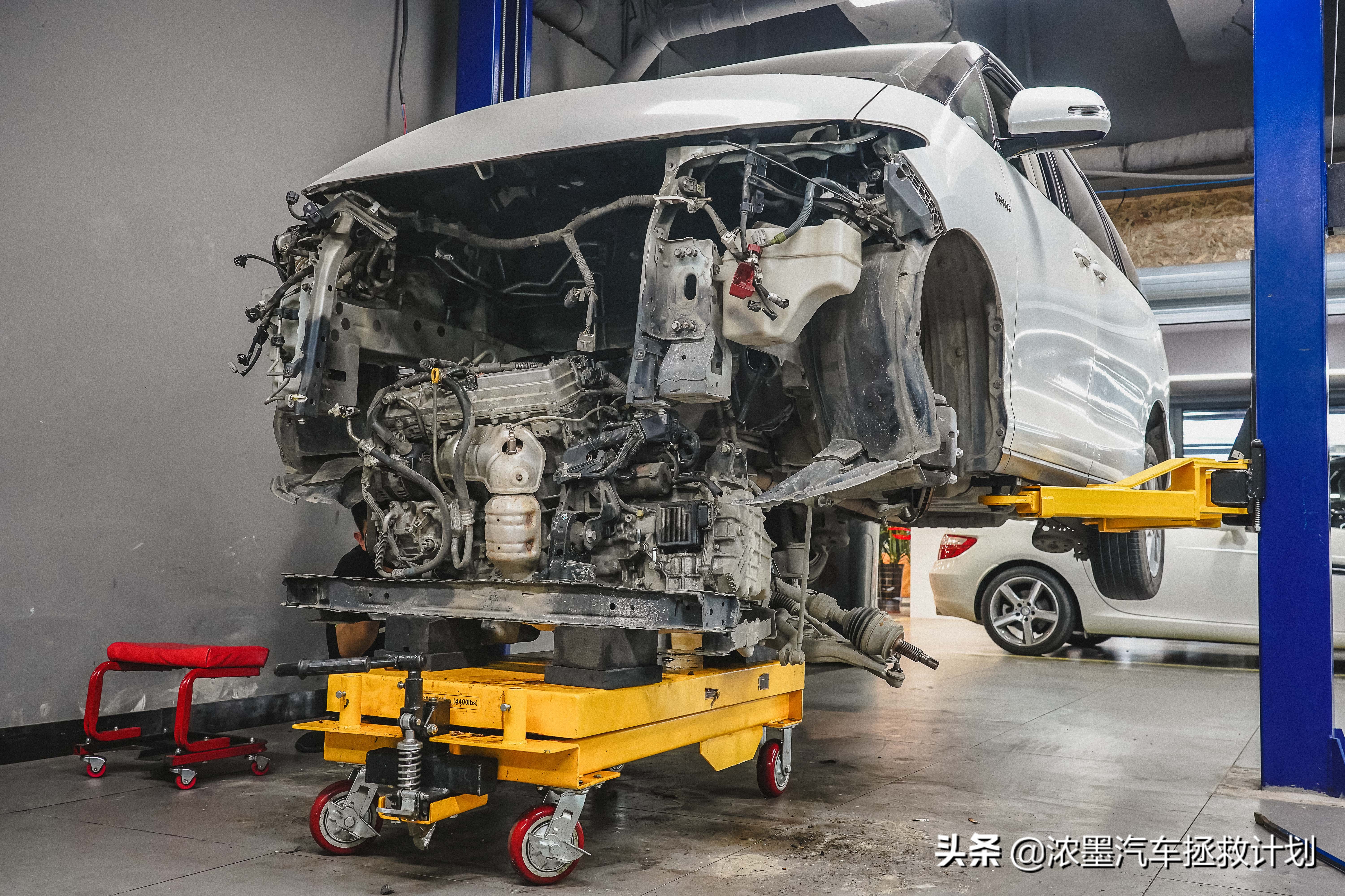 周到车管家,经典老车丰田普瑞维亚翻新整备