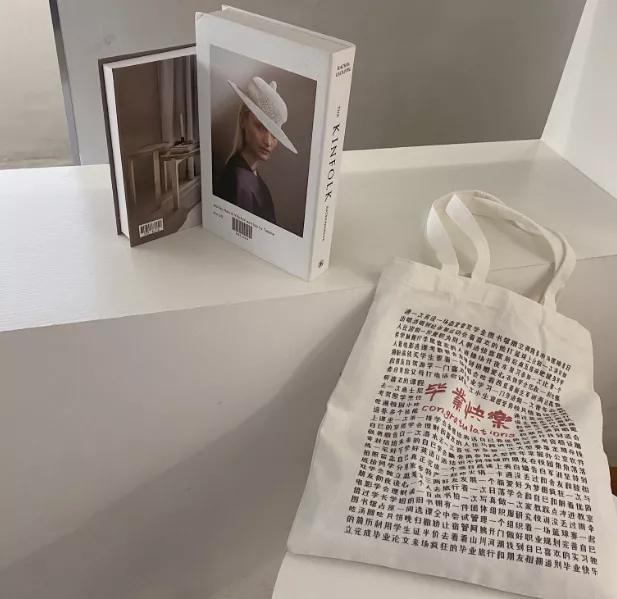 毕业送的礼物最好有纪念价值,毕业礼物送什么寓意好