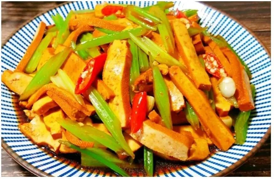 炒素合菜的做法大全集,素炒黄豆芽菜最好吃的做法