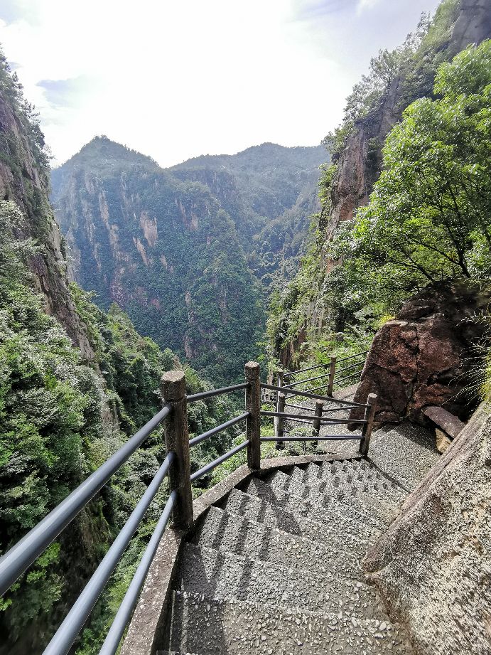 浙江观后感300字,关于浙江天台风景的作文