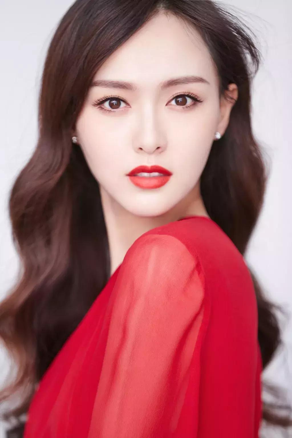 做什么眉毛最好看最自然,新纹的眉毛多久恢复自然