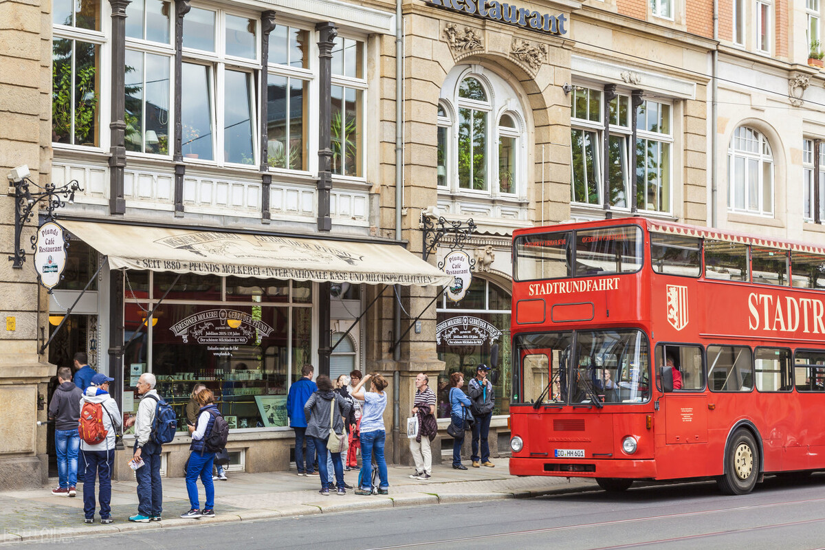 加拿大长途公共交通大巴,加拿大公交一点也不方便