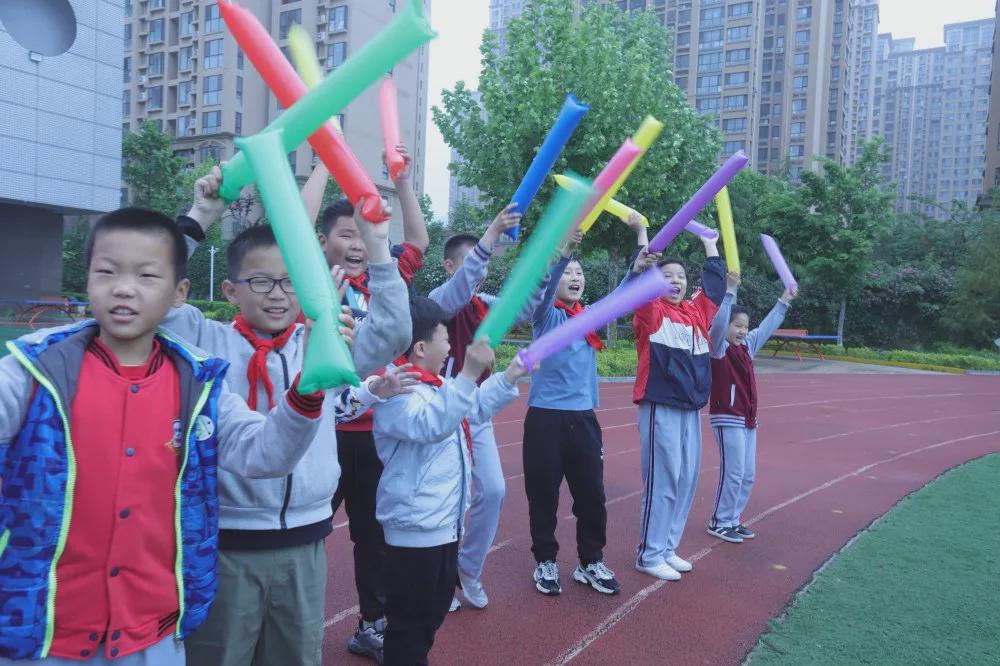 青岛市北区第二实验小学,青岛市第二实验小学与金水路小学