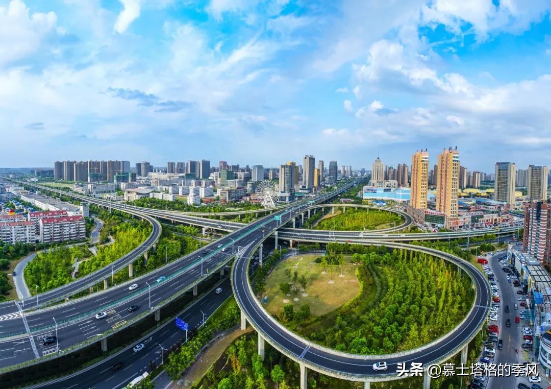 南通跨入万亿俱乐部的启示,南通通江达海