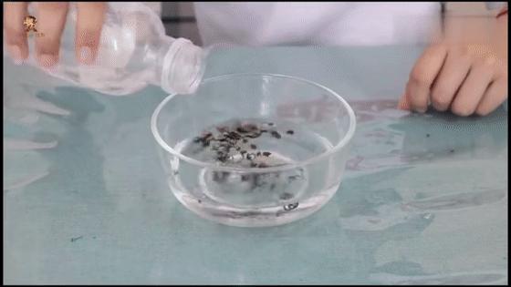 床底放花椒是什么意思,床底撒把花椒是什么意思