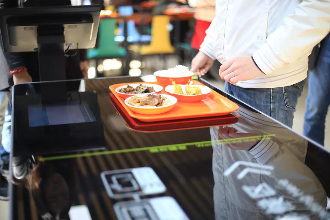 坐拥16个食堂、豪华宿舍和校内鸟巢！中南大学才是真正的超高颜值！