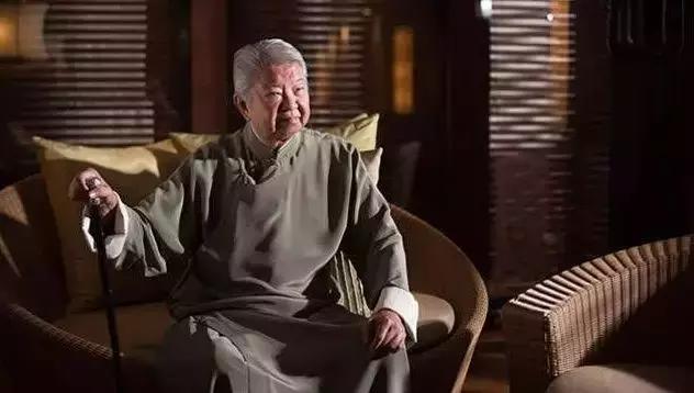 美食大师蔡澜评论河豚,蔡澜河豚生鱼片