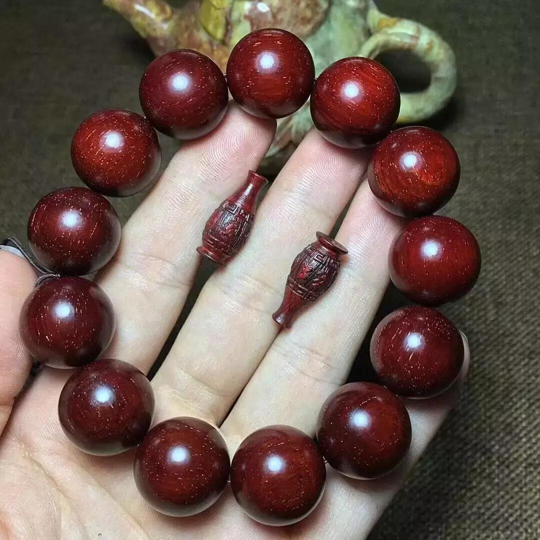 小叶紫檀棕眼越盘越多,小叶紫檀手串越盘越黑