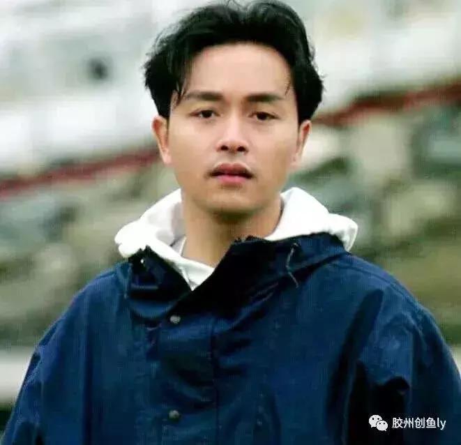 圈中最隆重的葬礼,图2葬礼吓坏警察,而他的葬礼13个粉丝殉葬