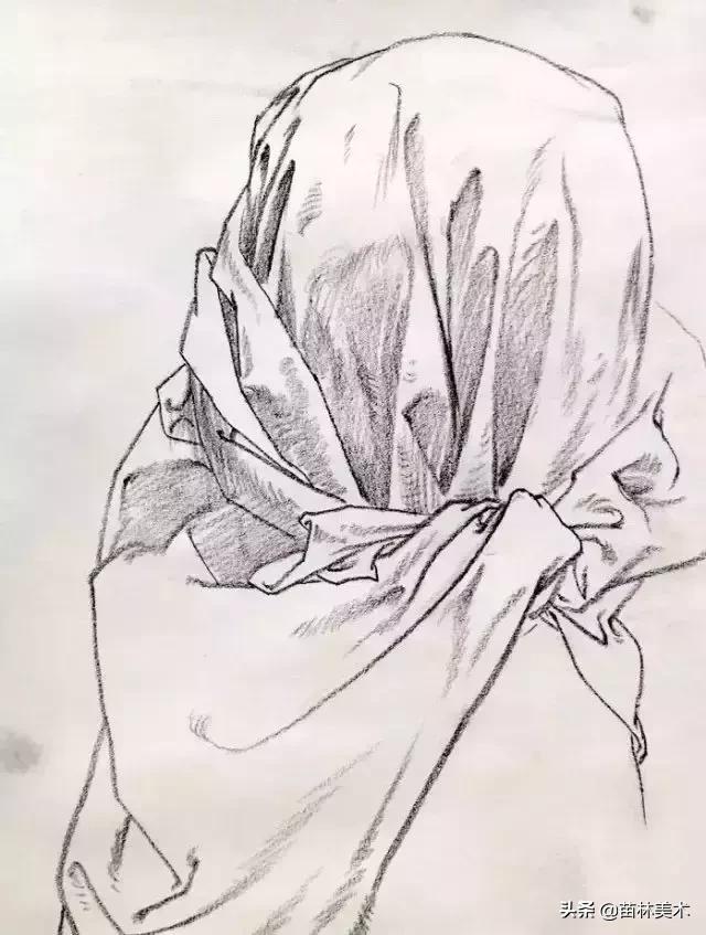 各种衣褶画法,衣褶不会上色