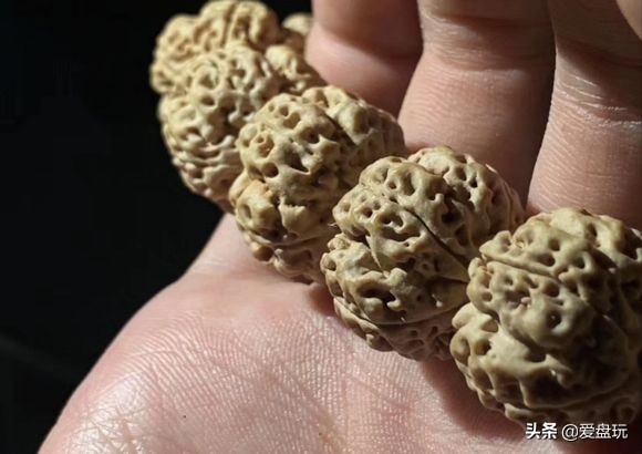 没有油性的木质手串怎么才能包浆,包浆最好看的手串