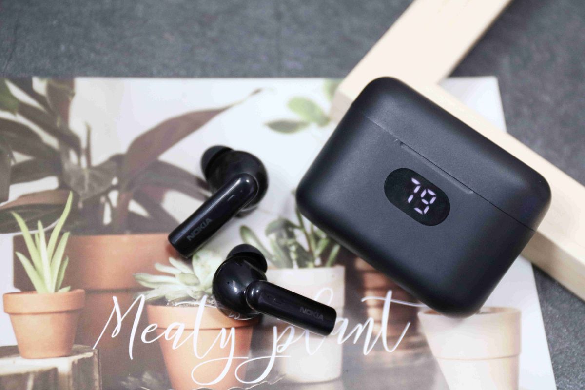 诺基亚e1200和小米头戴蓝牙耳机,诺基亚蓝牙耳机值得入手吗