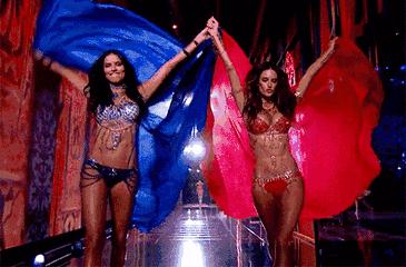 2005年维密大秀闭场,15年维密泳装秀