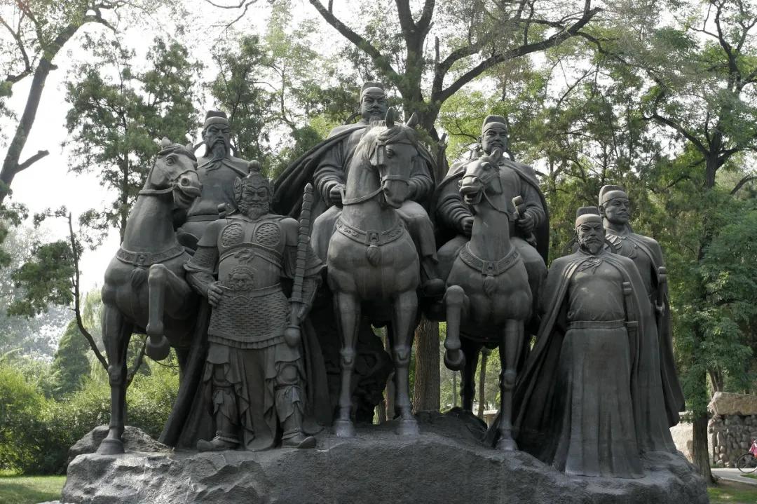 他的时代,他的时代她的时代