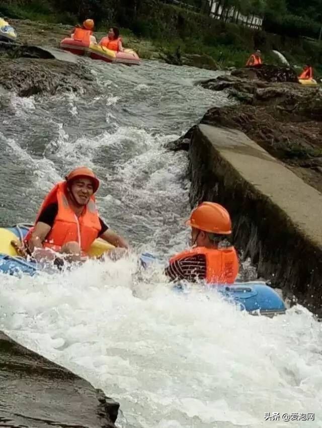 浙江漂流最刺激最久的景点,浙江最美海滩漂流