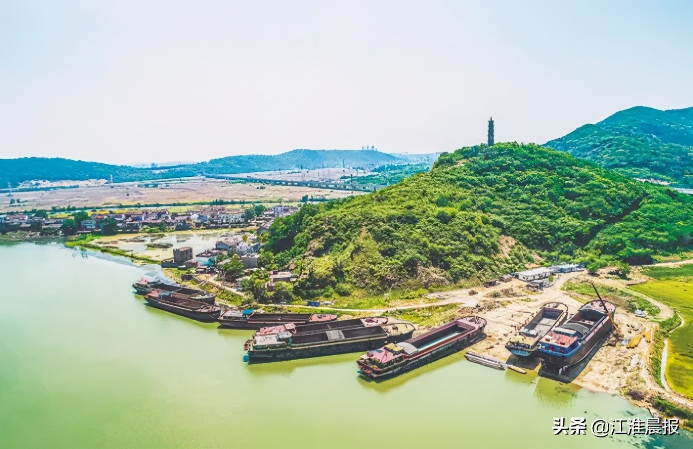 有关巢湖的诗句经典,巢湖的典故与传说